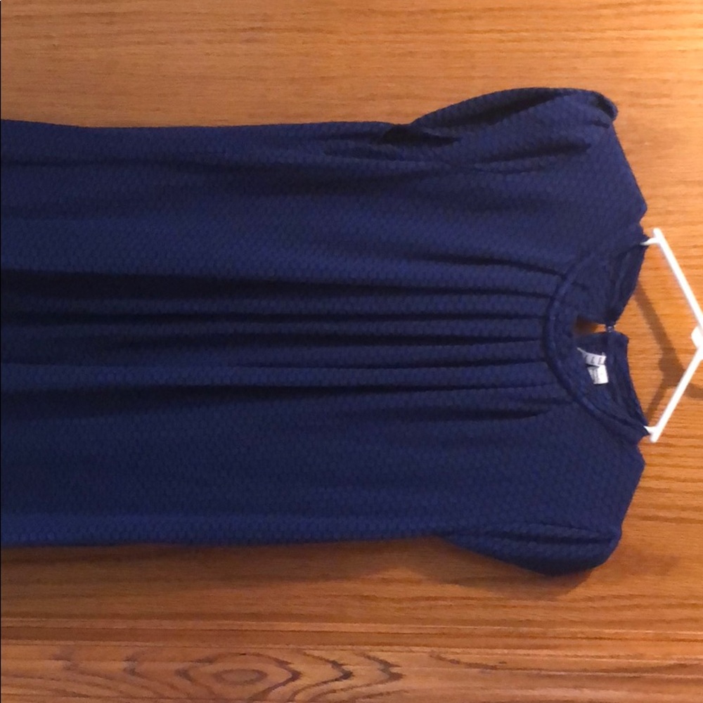 Elle Blue and Black Textured Blouse Size L